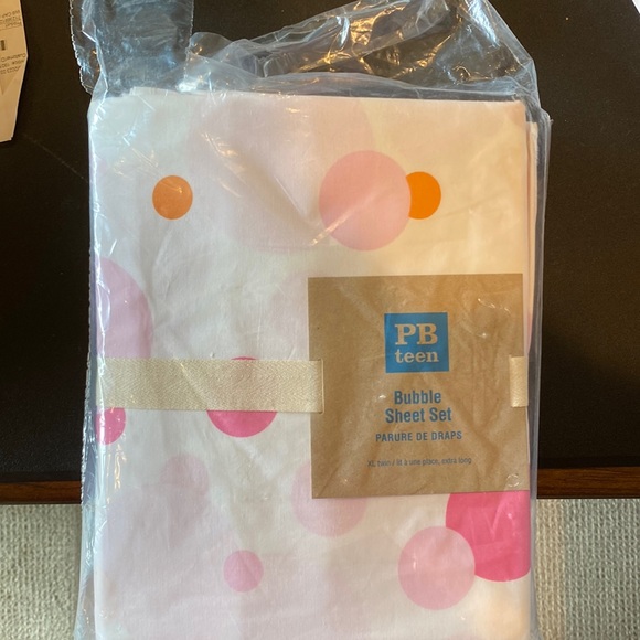 NWT Pottery Barn Teen Sheet Set - XL twin